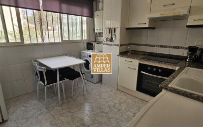 Solrik leilighet i sentrum av Albir