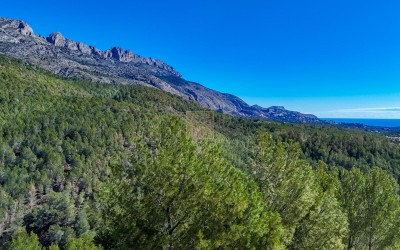 Byggetomt i et boligområde i Altea la Vella.