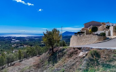 Byggetomt i et boligområde i Altea la Vella.