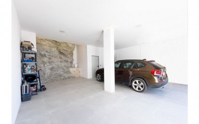 DESIGNERVILLA MED SPEKTAKULÆR HAVUTSIKT