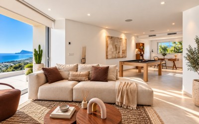 New Mediterranean Villa with Panoramic Sea Views