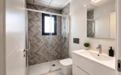 Modern 3-Bedroom Villa with Private Pool in Polop