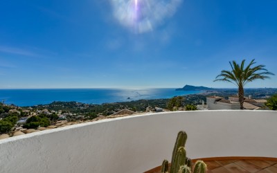 Villa til leie med spektakulær havutsikt i Altea