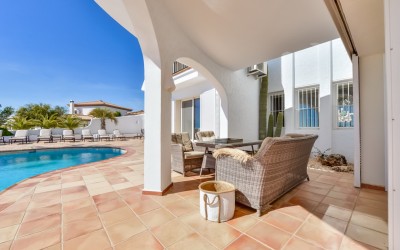 Villa til leie med spektakulær havutsikt i Altea
