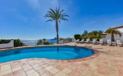 Villa til leie med spektakulær havutsikt i Altea