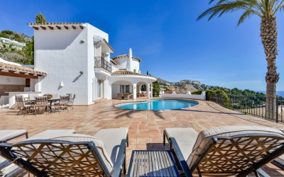Villa til leie med spektakulær havutsikt i Altea